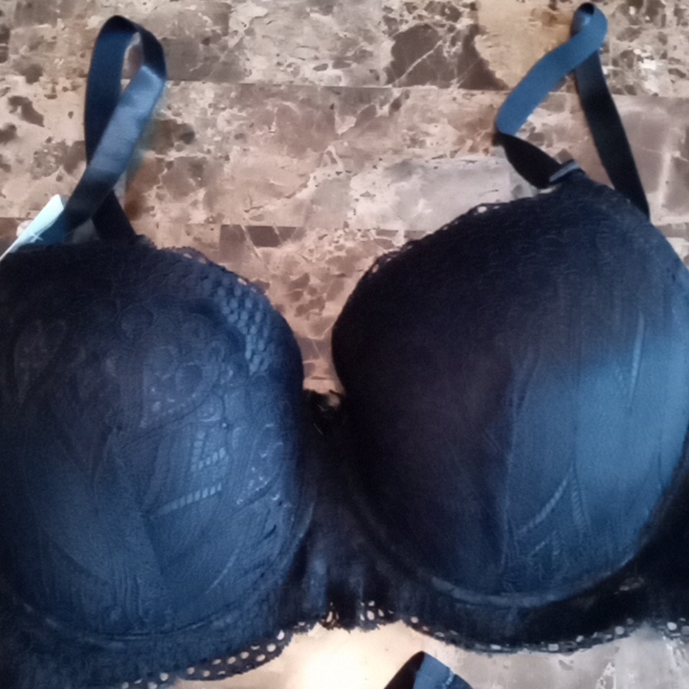 ☃️Bra & Panty Set - Picture 4 of 8